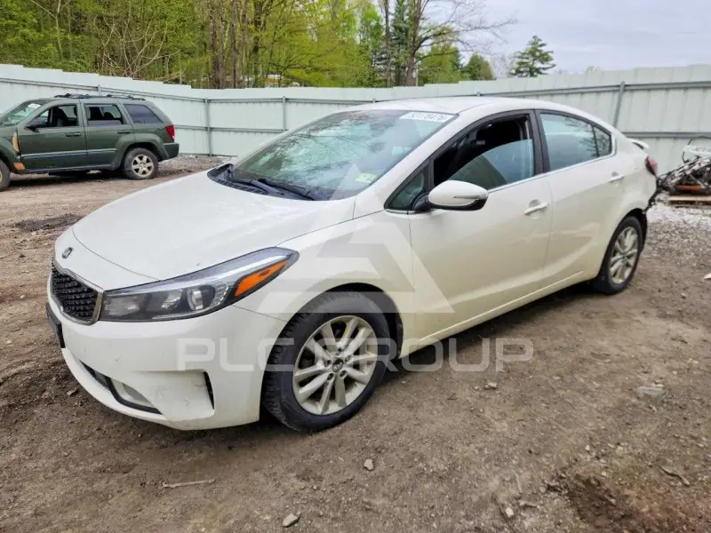 2017 KIA Forte photo