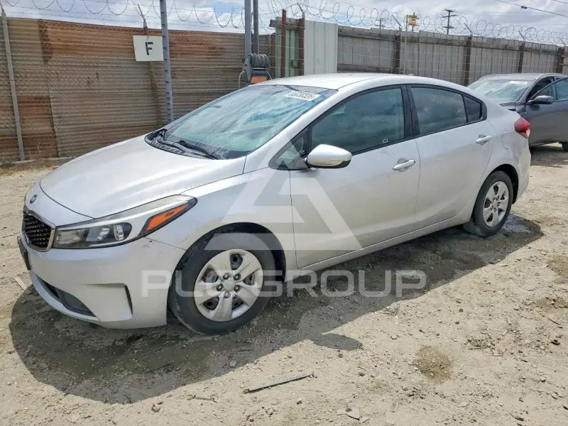 2017 KIA Forte фото