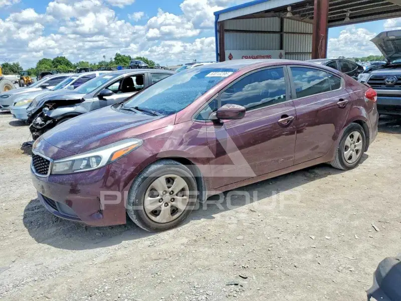 2017 KIA Forte фото