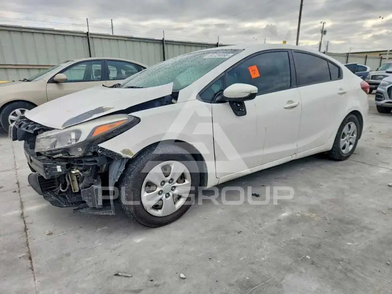 2017 KIA Forte фото