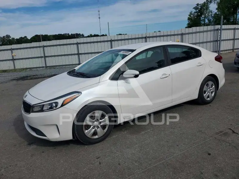 2017 KIA Forte фото