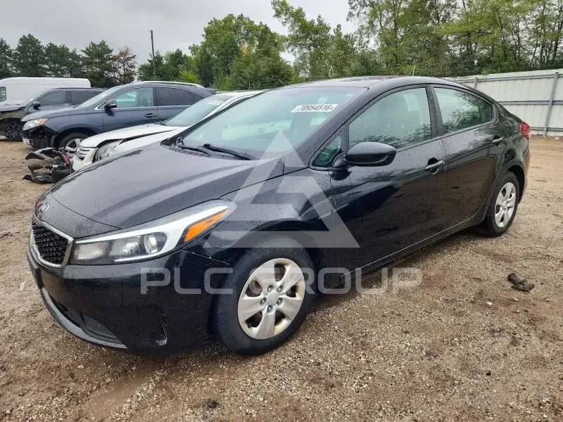 2017 KIA Forte фото