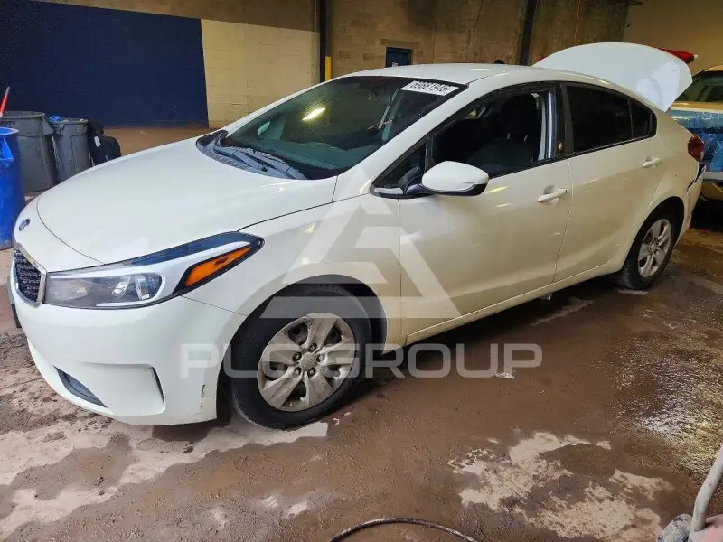 2017 KIA Forte фото