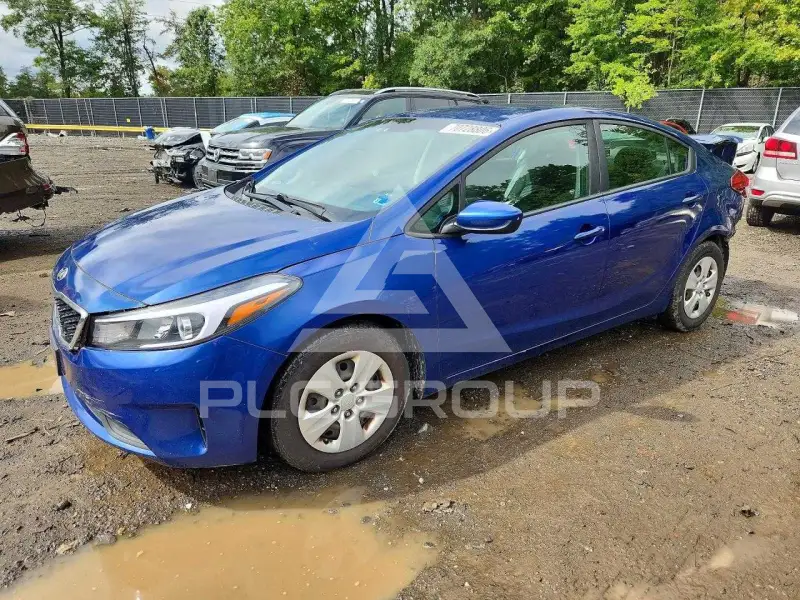 2017 KIA Forte фото
