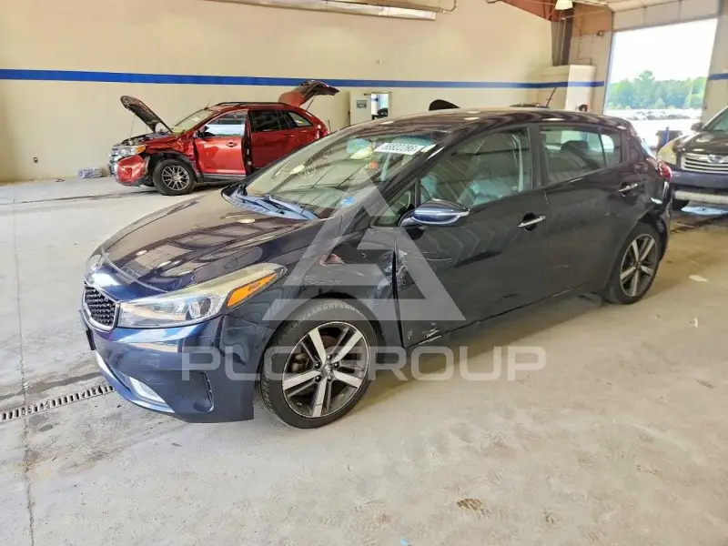 2017 KIA Forte photo