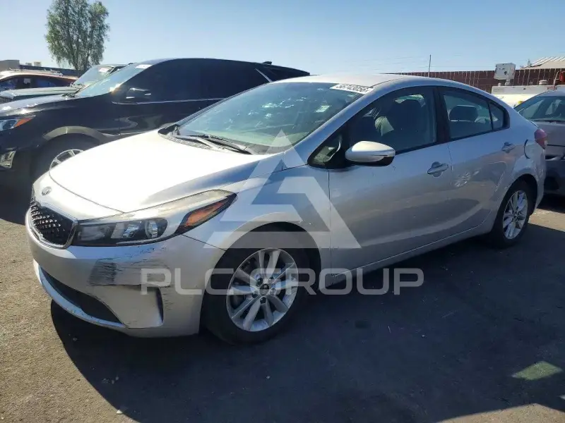 2017 KIA Forte фото
