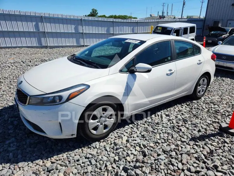 2017 KIA Forte фото