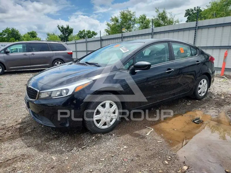 2017 KIA Forte photo