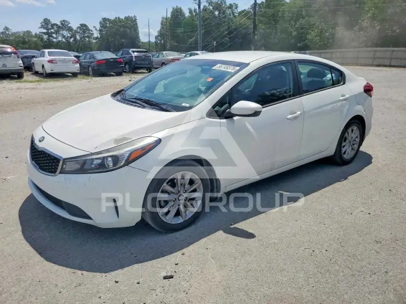 2017 KIA Forte фото