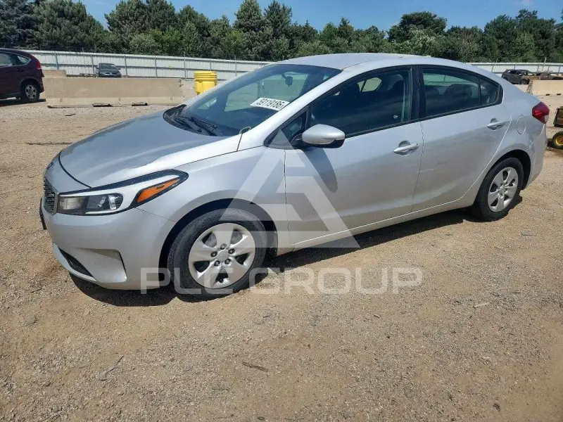 2017 KIA Forte фото