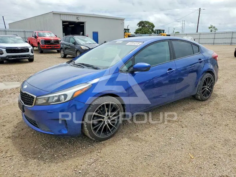 2017 KIA Forte photo