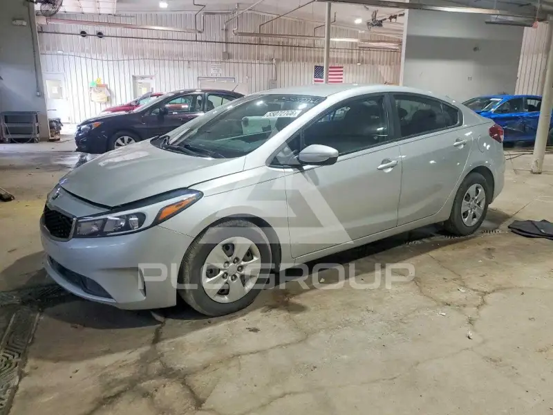 2017 KIA Forte фото