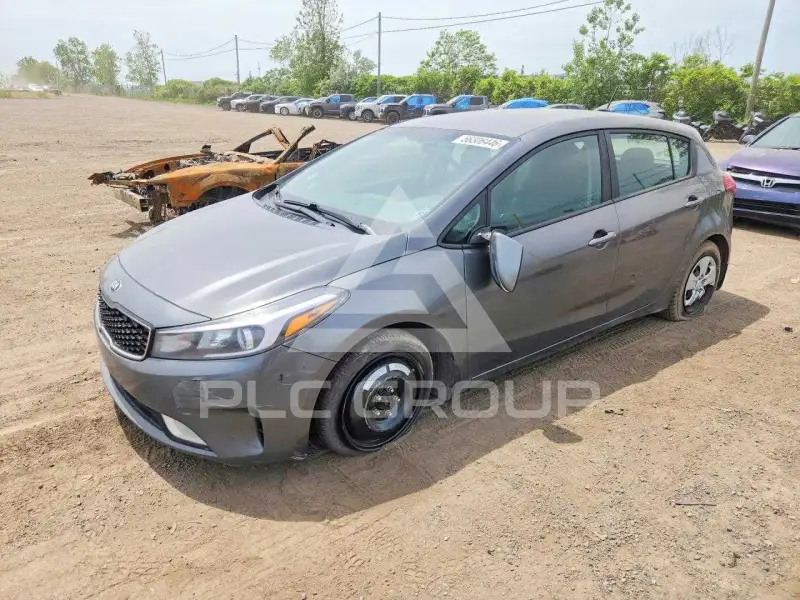 2017 KIA Forte фото