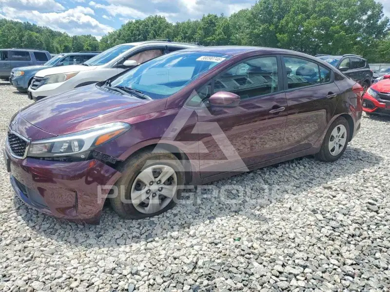 2017 KIA Forte photo