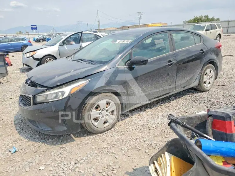 2017 KIA Forte photo