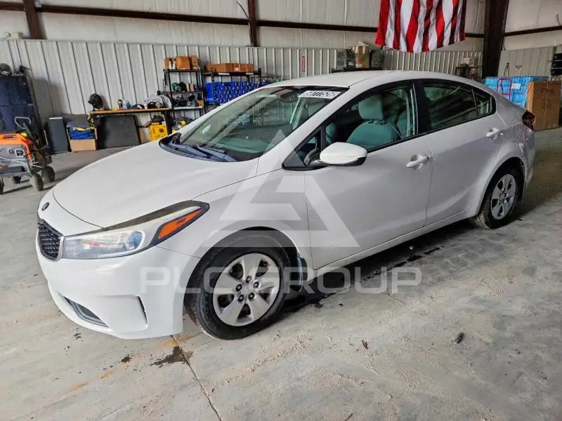 2017 KIA Forte фото