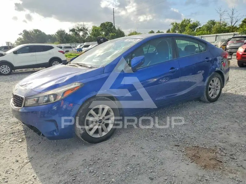 2017 KIA Forte фото