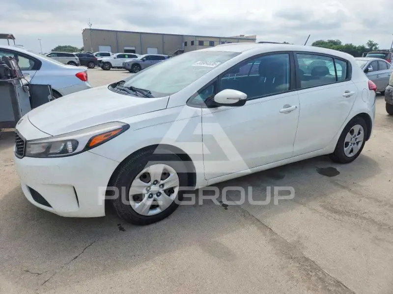 2017 KIA Forte photo