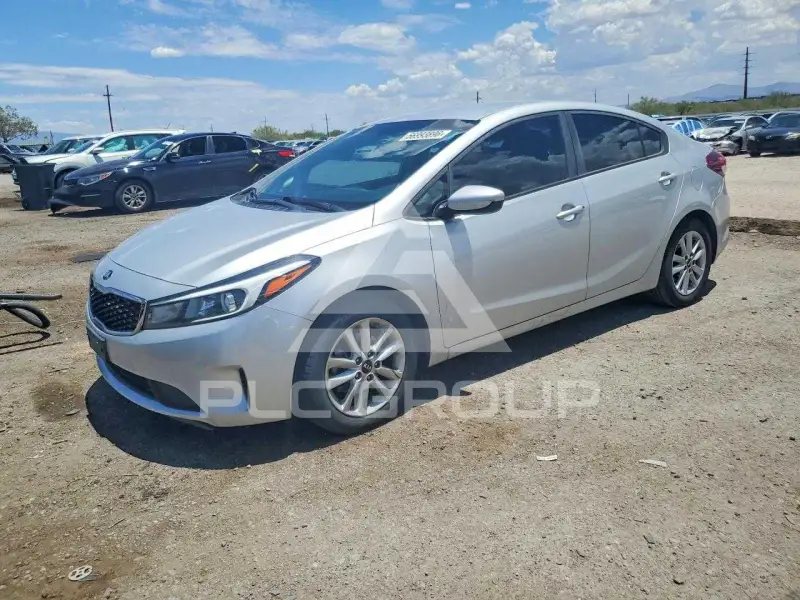 2017 KIA Forte photo