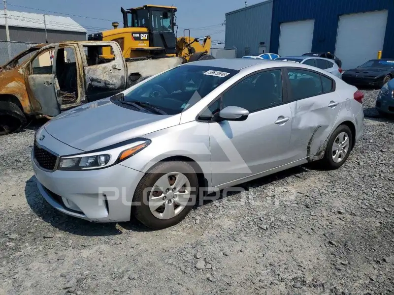 2017 KIA Forte photo