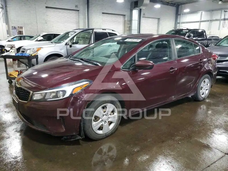 2017 KIA Forte фото