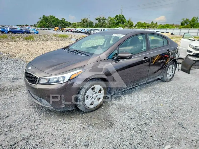 2017 KIA Forte фото