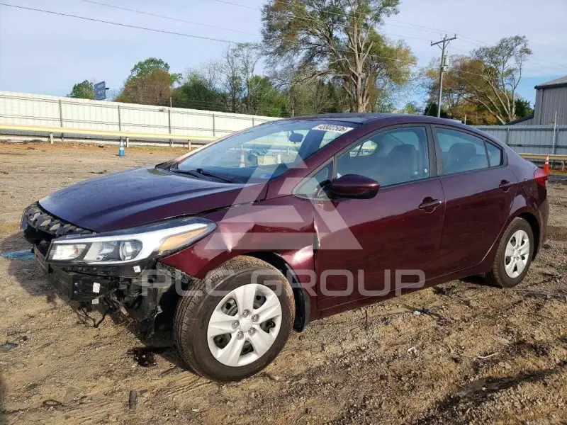 2017 KIA Forte photo