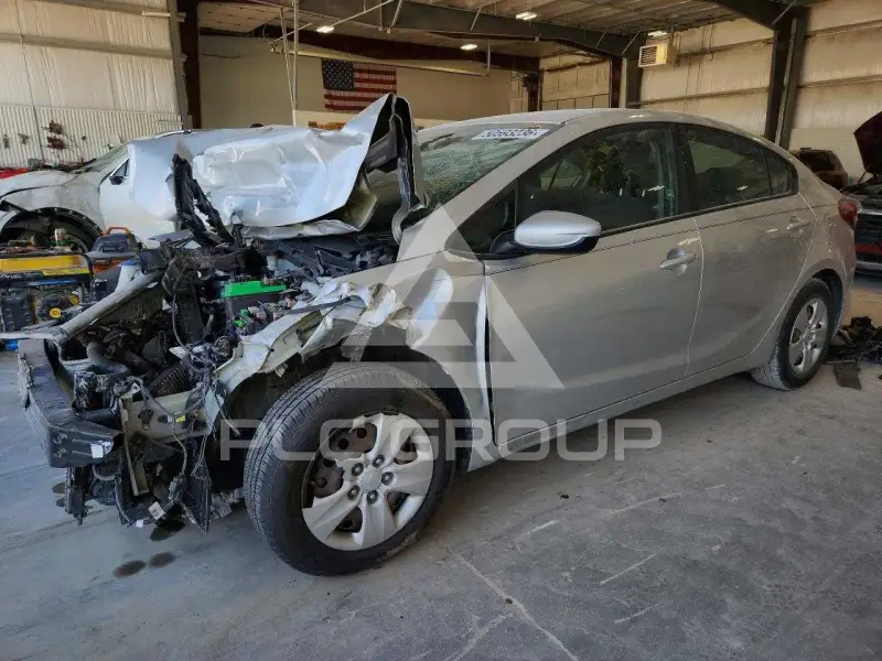 2017 KIA Forte photo