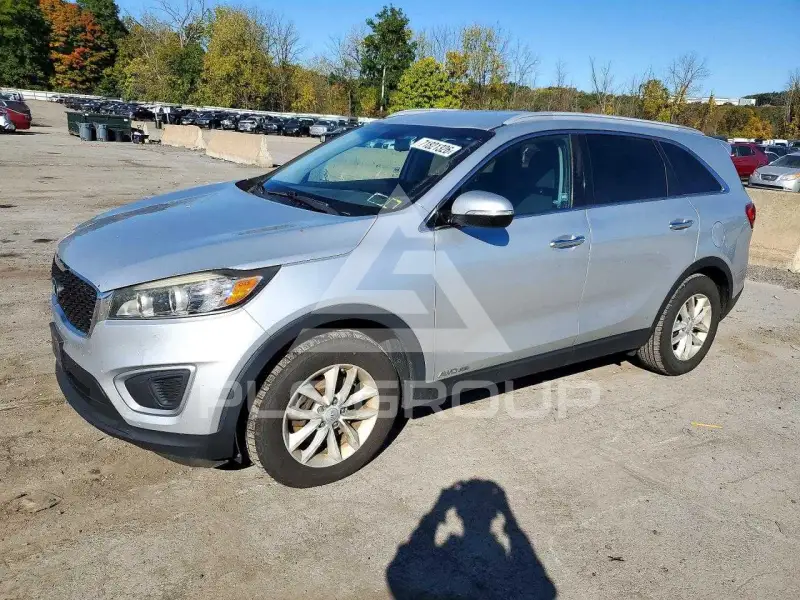 2017 KIA Sorento photo