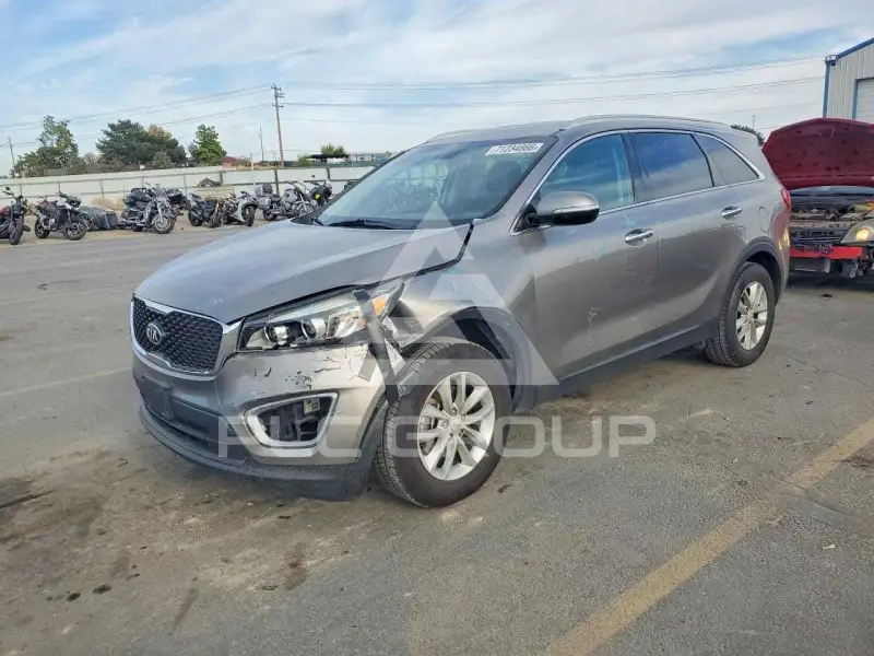 2017 KIA Sorento photo