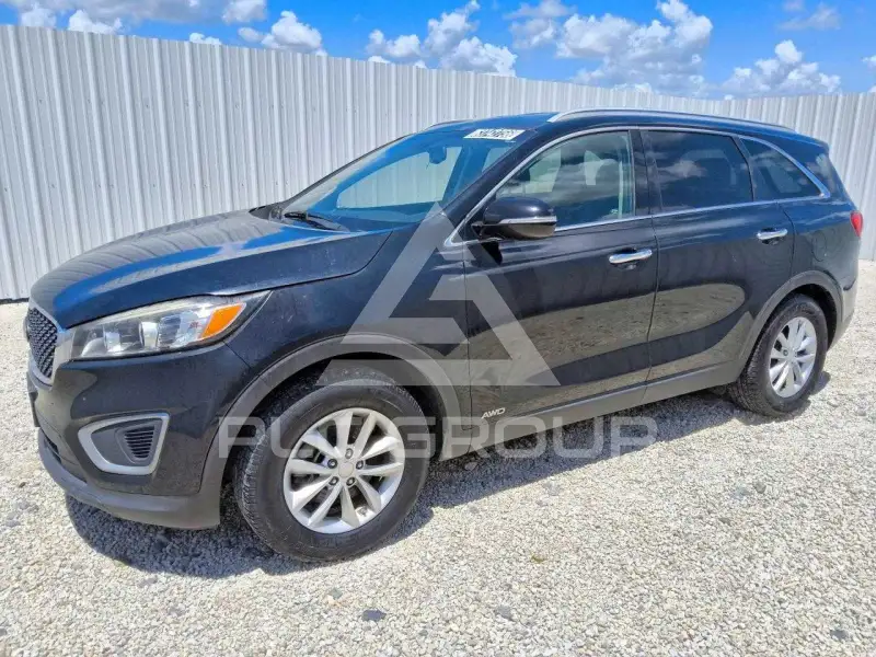 2017 KIA Sorento photo