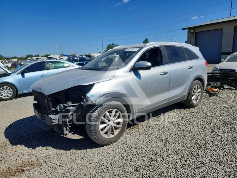 2017 KIA Sorento photo