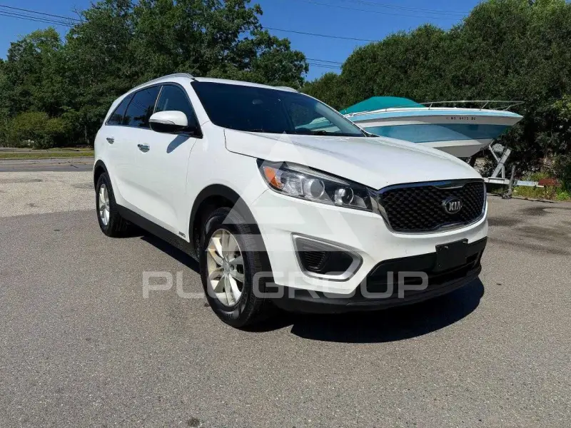 2017 KIA Sorento photo