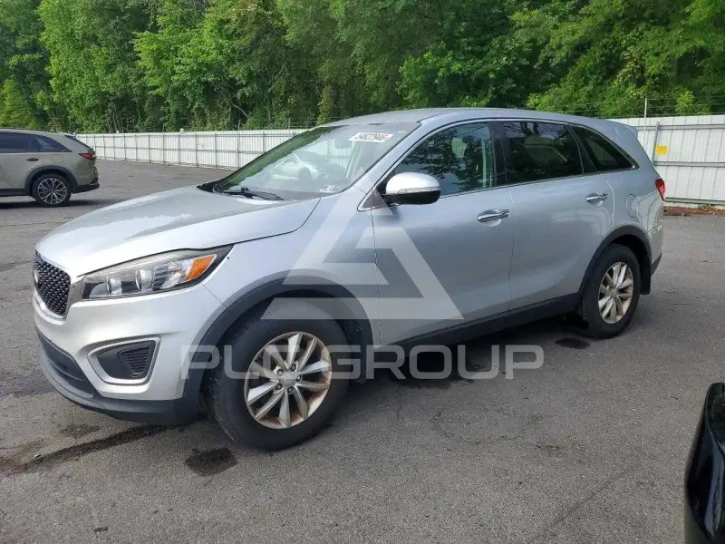 2017 KIA Sorento photo