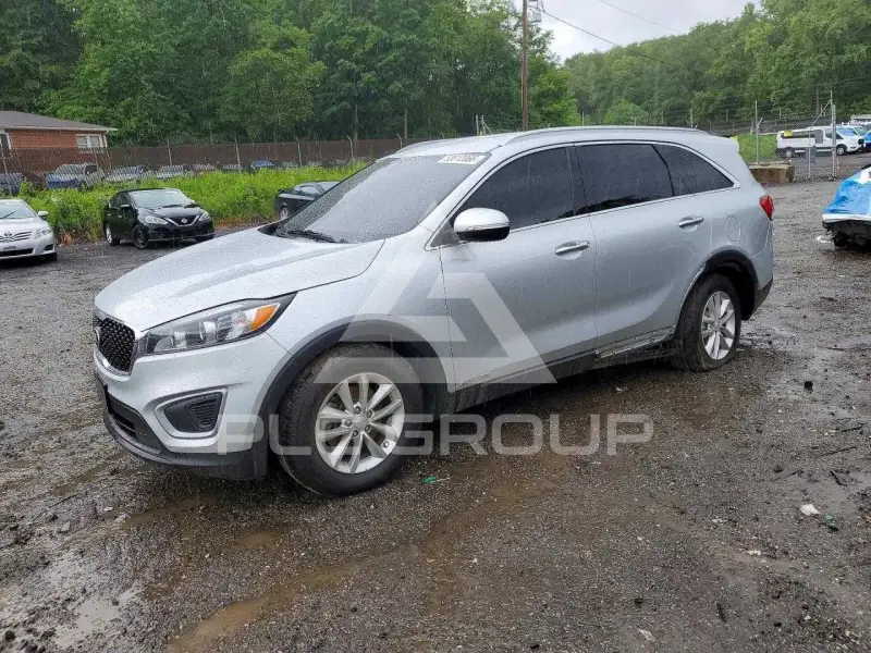 2017 KIA Sorento photo