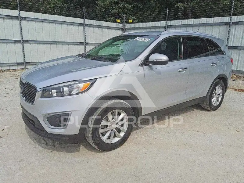 2017 KIA Sorento photo