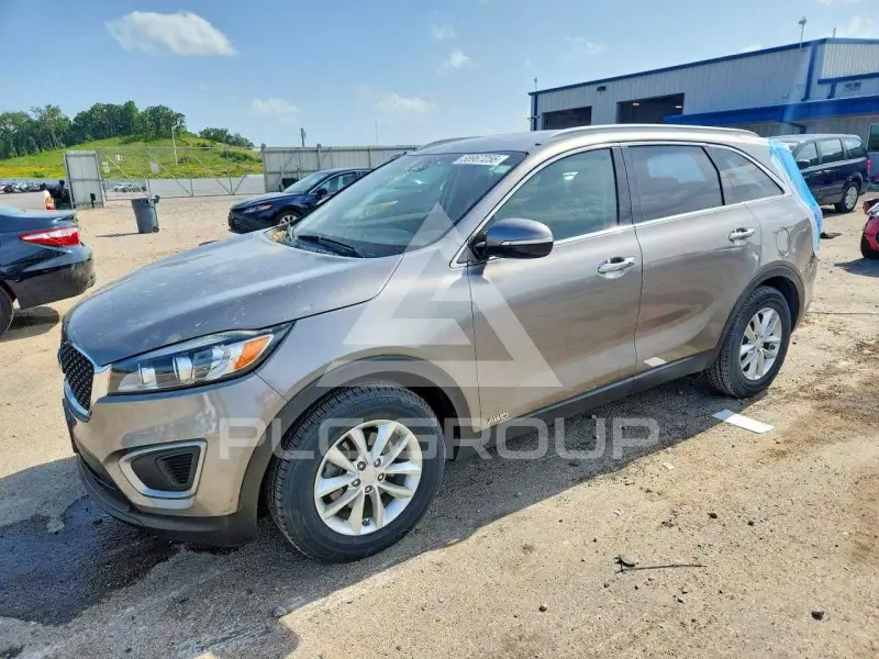2017 KIA Sorento photo