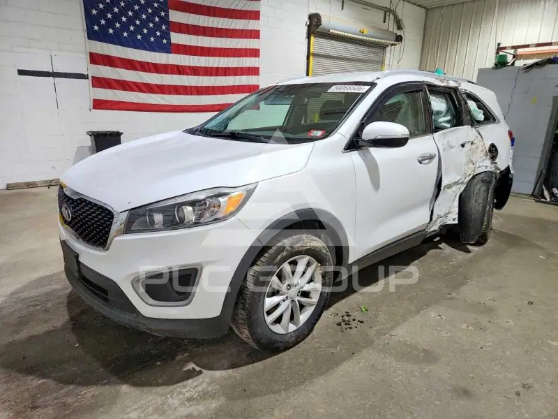 2017 KIA Sorento photo