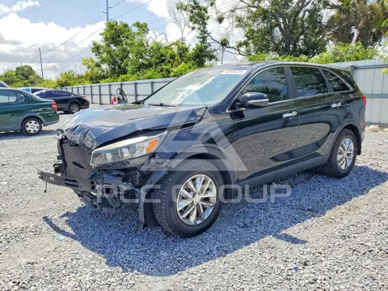2017 KIA Sorento photo