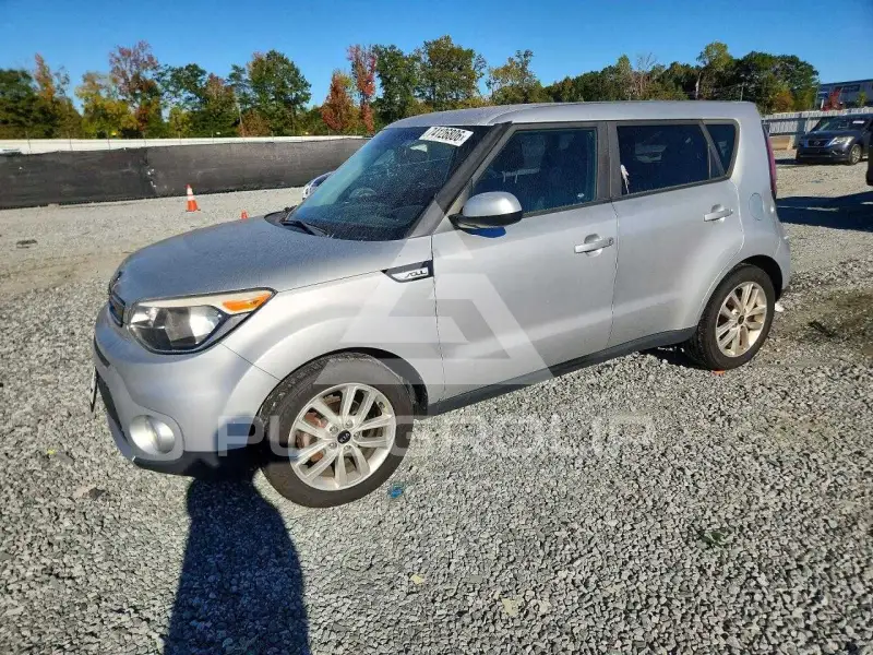 2017 KIA Soul фото