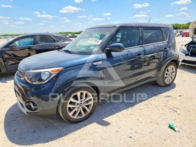 2017 KIA Soul photo