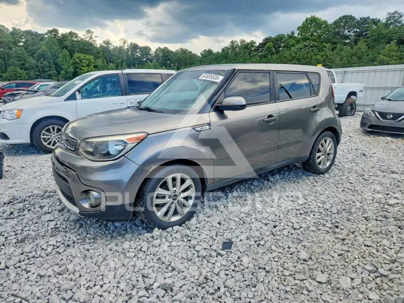 2017 KIA Soul фото