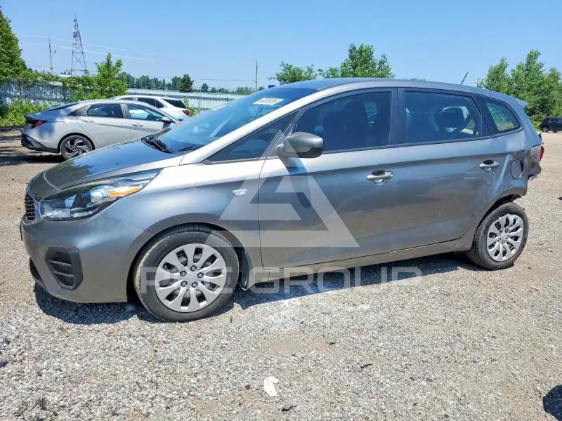 2017 KIA Rondo фото
