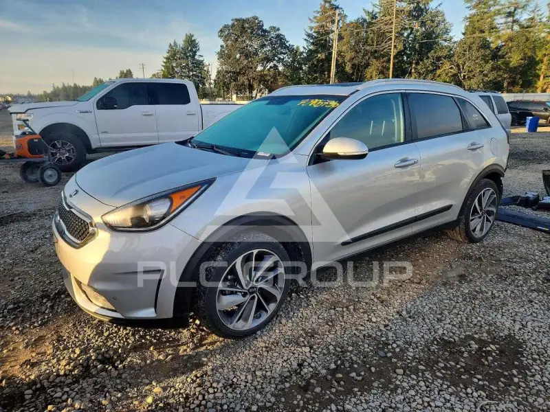 2017 KIA Niro photo