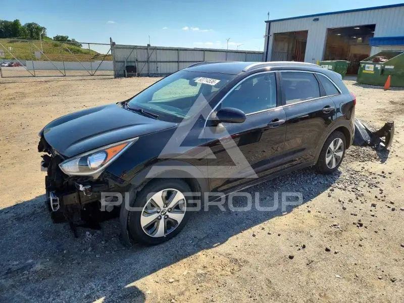 2017 KIA Niro photo