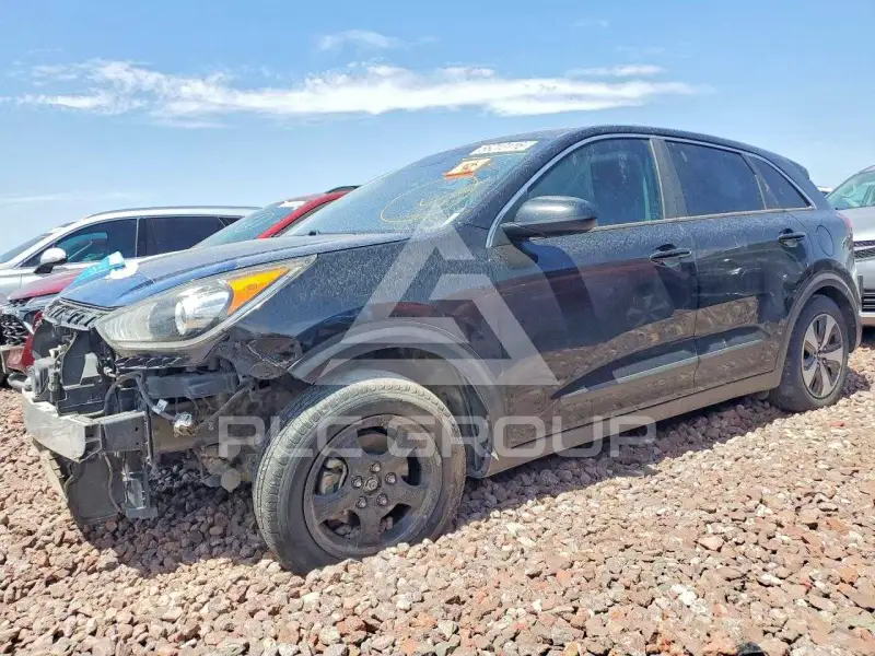 2017 KIA Niro photo
