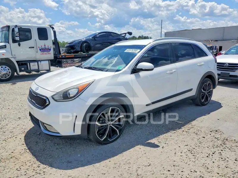 2017 KIA Niro фото