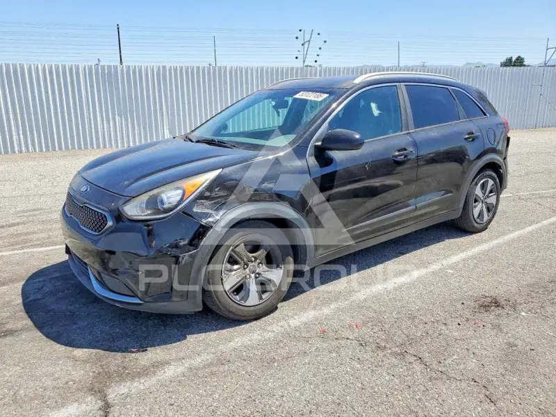 2017 KIA Niro photo