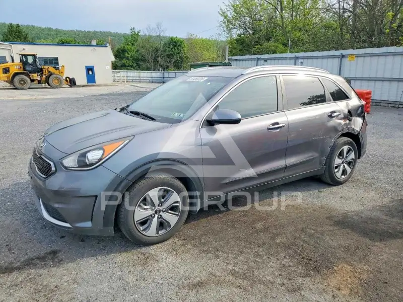 2017 KIA Niro фото