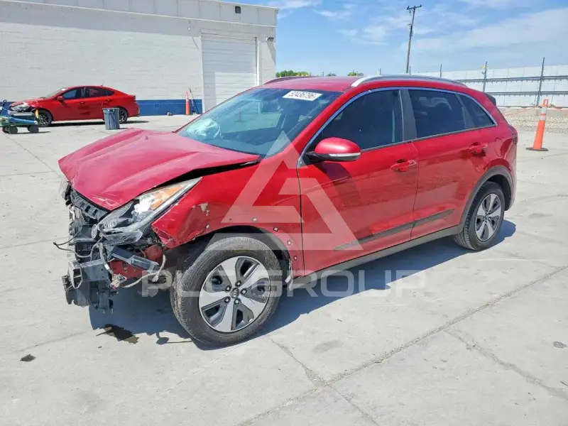 2017 KIA Niro photo